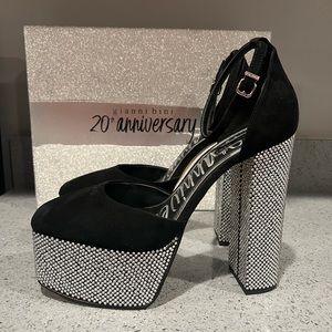 Gianni Bini Platforms